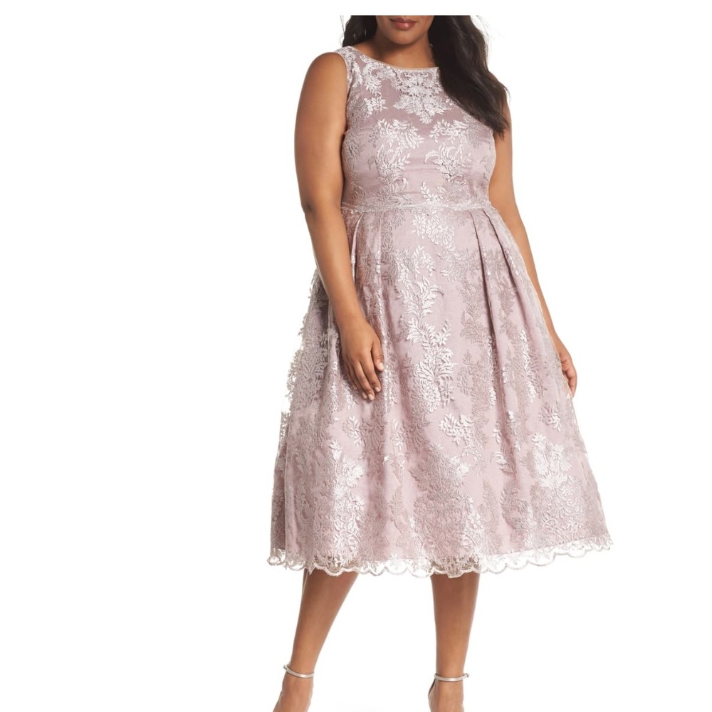 Adrianna Papell Metallic lace midi Length dress